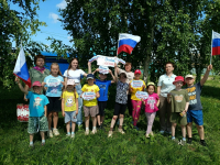 Игровая программа "Мы любим Россию"